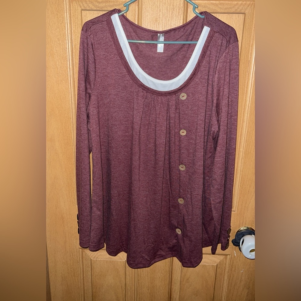 Noracora long sleeve shirt